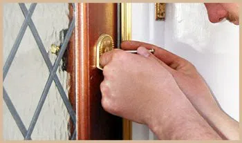 Elite Locksmith Services Kent, WA 425-492-9197 - 2-lockout-service